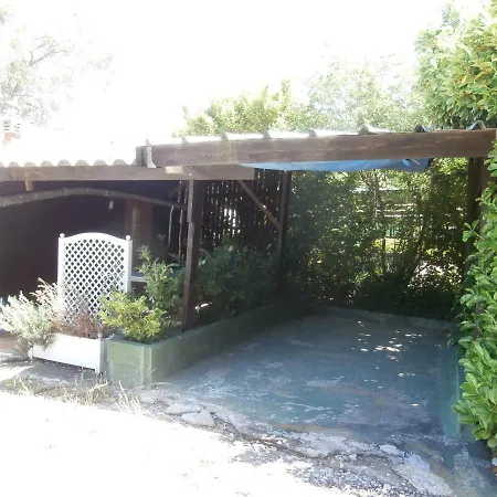 Le Claux Des Hesperides Tatil parkı 2*