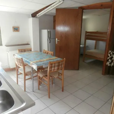 Le Claux Des Hesperides