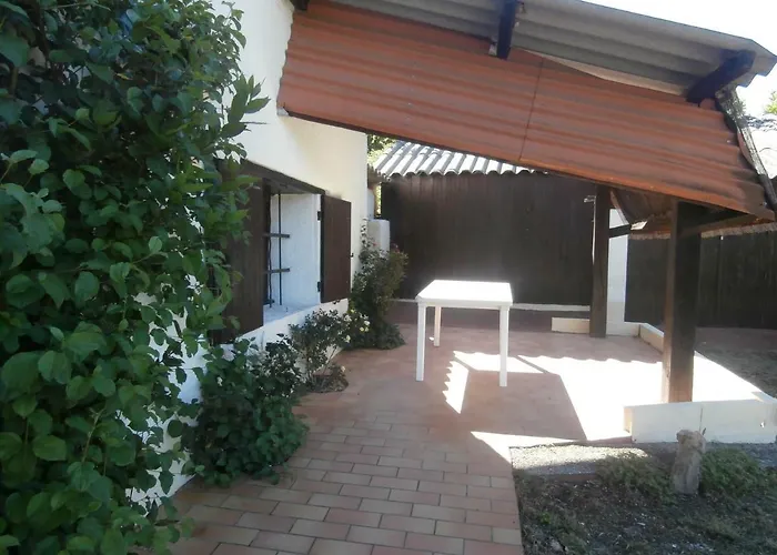 Le Claux Des Hesperides 2*